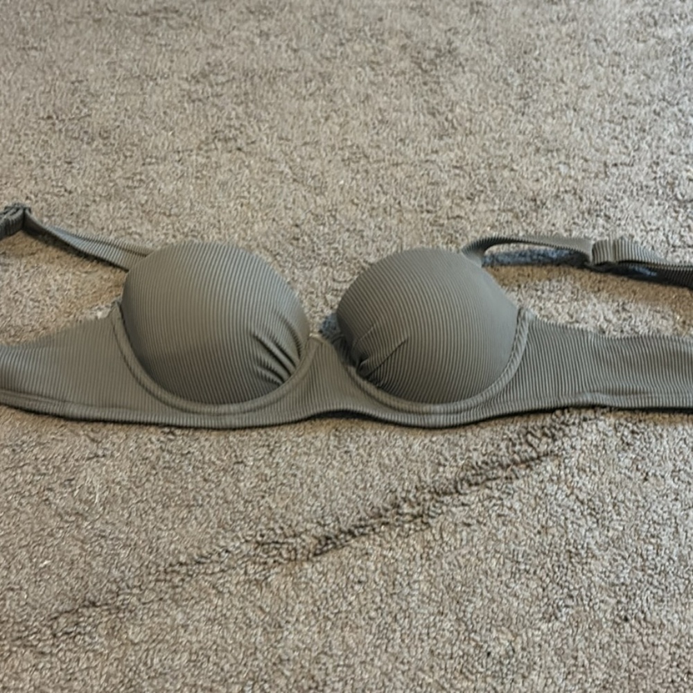 bikini top